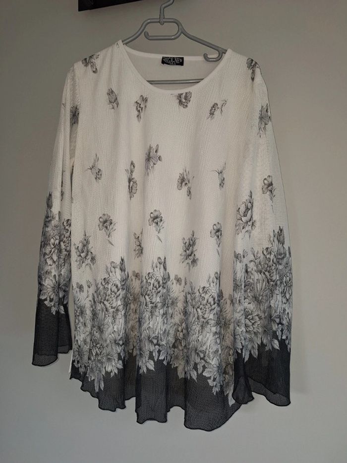 Très belle blouse grande taille - photo numéro 2