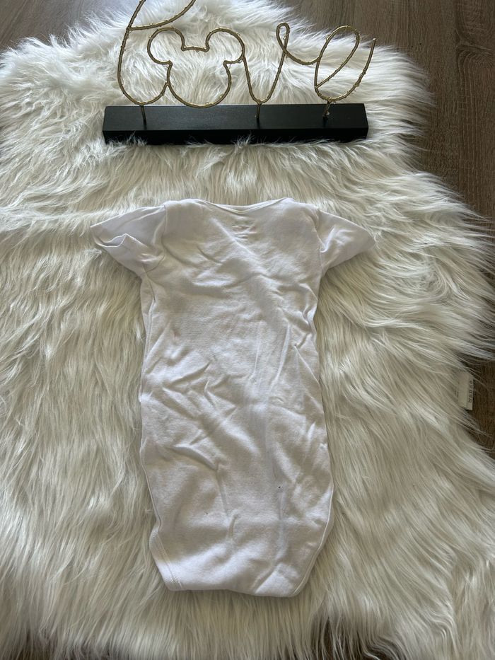 Très beau bodie minnie 🥰 manches courtes taille 36 mois - photo numéro 3