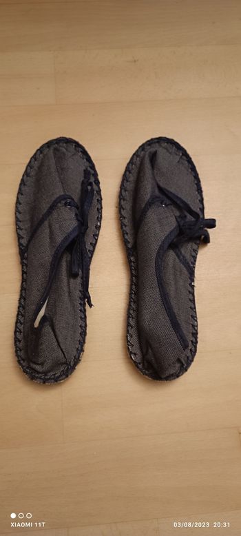 Chaussures pointure 38 neuves