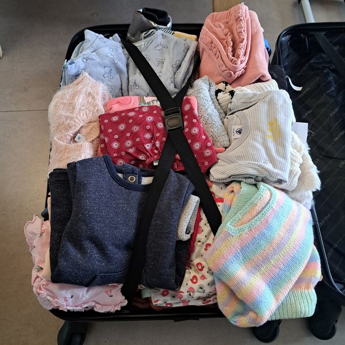 Lot vêtements bébé fille - photo numéro 3