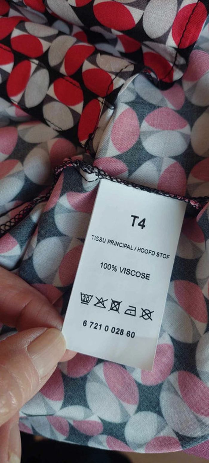 Superbe chemisier femme Armand Thiery taille 4 viscose EcoVero imprimé graphique neuve - photo numéro 12