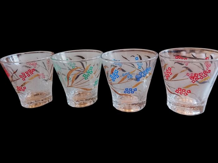 Verres à liqueur art déco