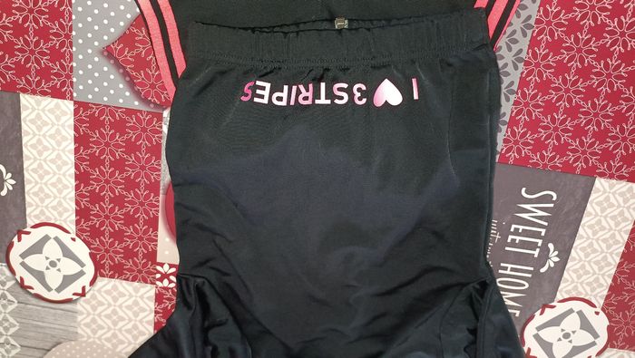 Ensemble jogging adidas taille 2/3 ans fille - photo numéro 2
