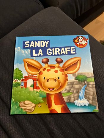 Livre sur les animaux mes animaux du zoo altaya Sandy là girafe