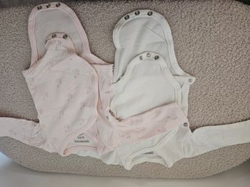 Lot de bodies Bébé naissance