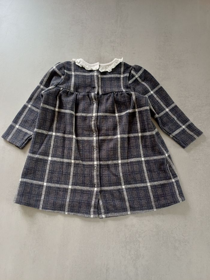 Robe manches longues à carreaux Petit Bateau 18 mois comme neuve - photo numéro 2