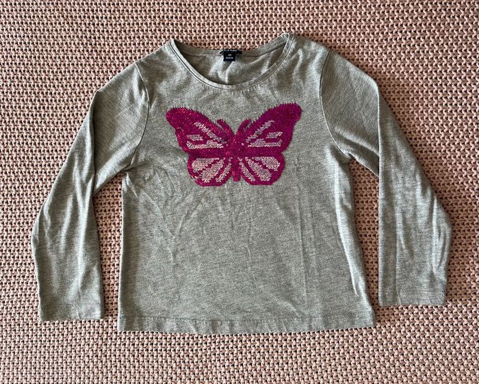 Jupe et tee-shirt - photo numéro 2