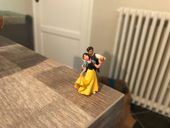 Figurine mini blanche neige