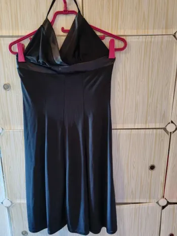 Robe dos nu