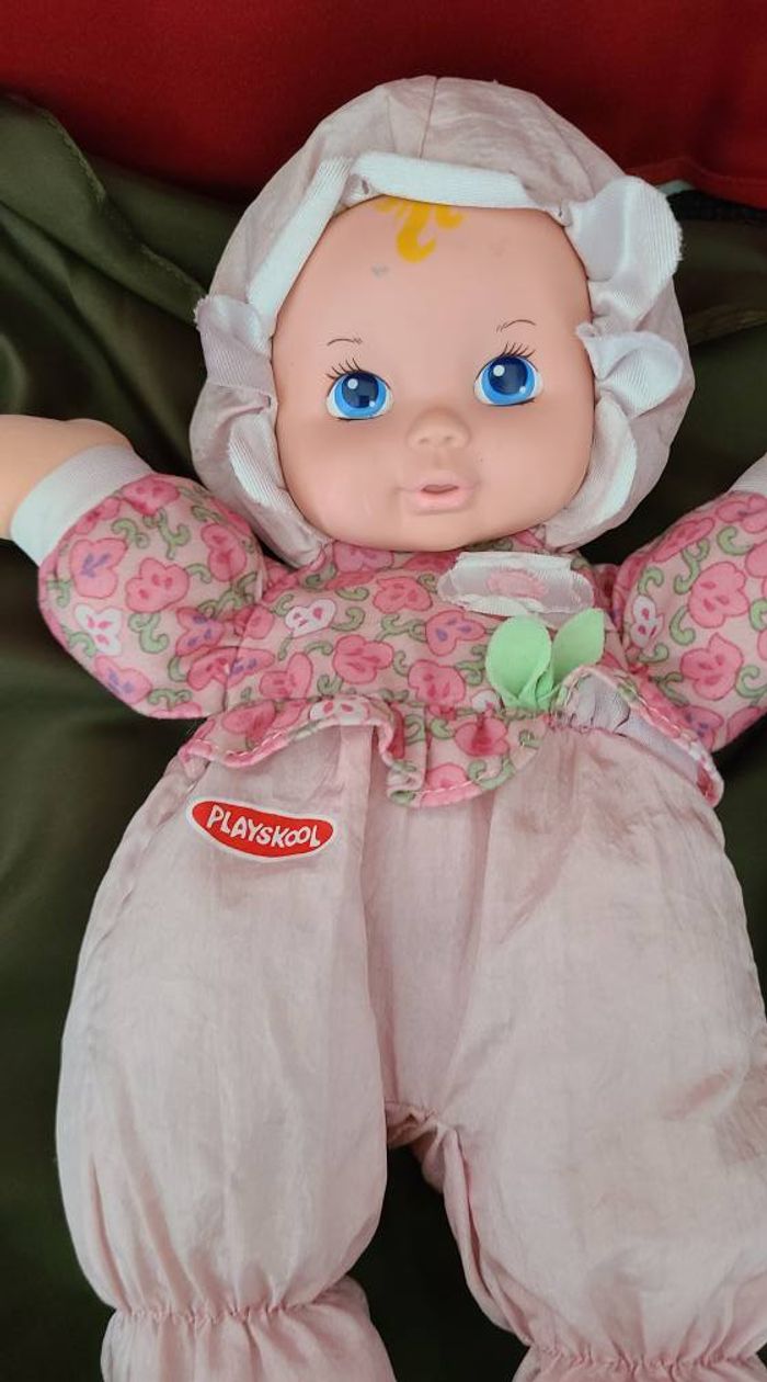 Doudou poupée rose tissu Playskool 32 cm