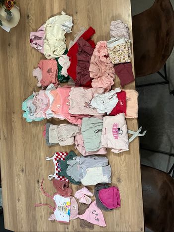 Vends vêtements bébé fille 1/3mois
