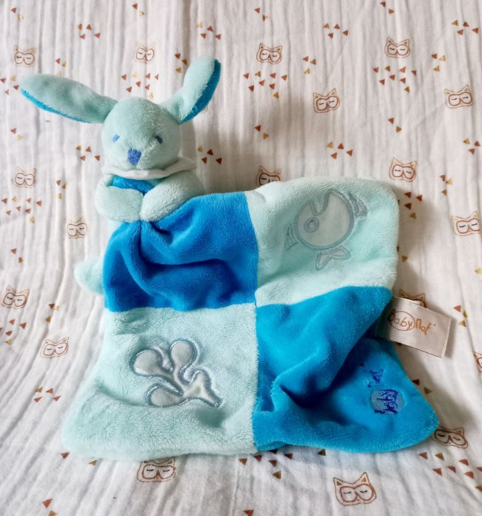 Doudou lapin bleu Baby Nat