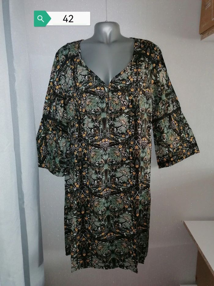 Robe kaki fleuri 42 - photo numéro 2