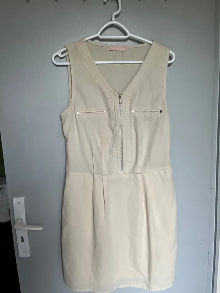 Robe beige