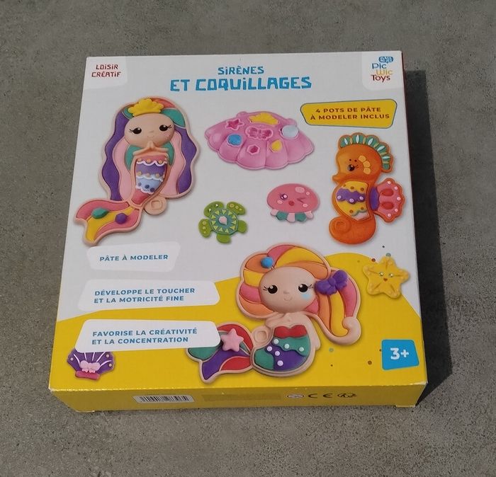 Lot de jeux pâte à modeler - photo numéro 3