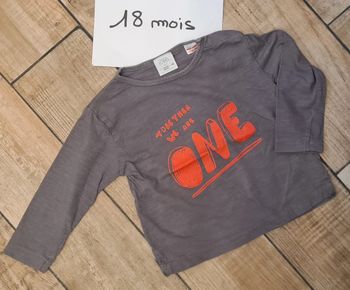 Tee-shirt manches longues Zara garçon