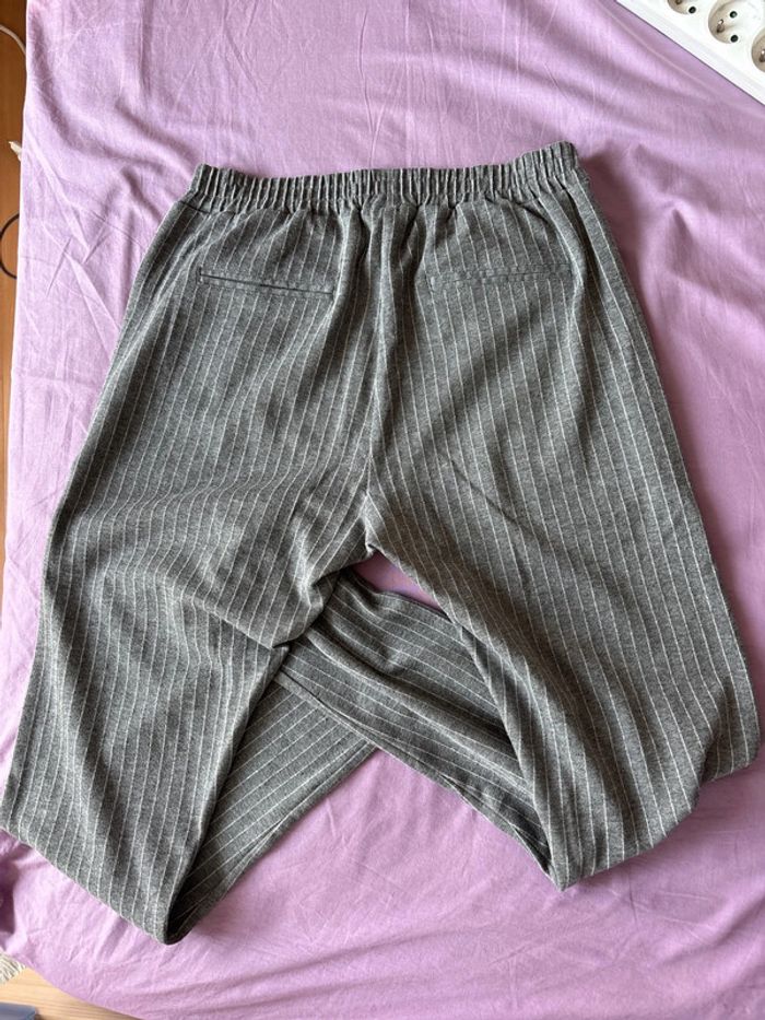 Pantalon - photo numéro 2