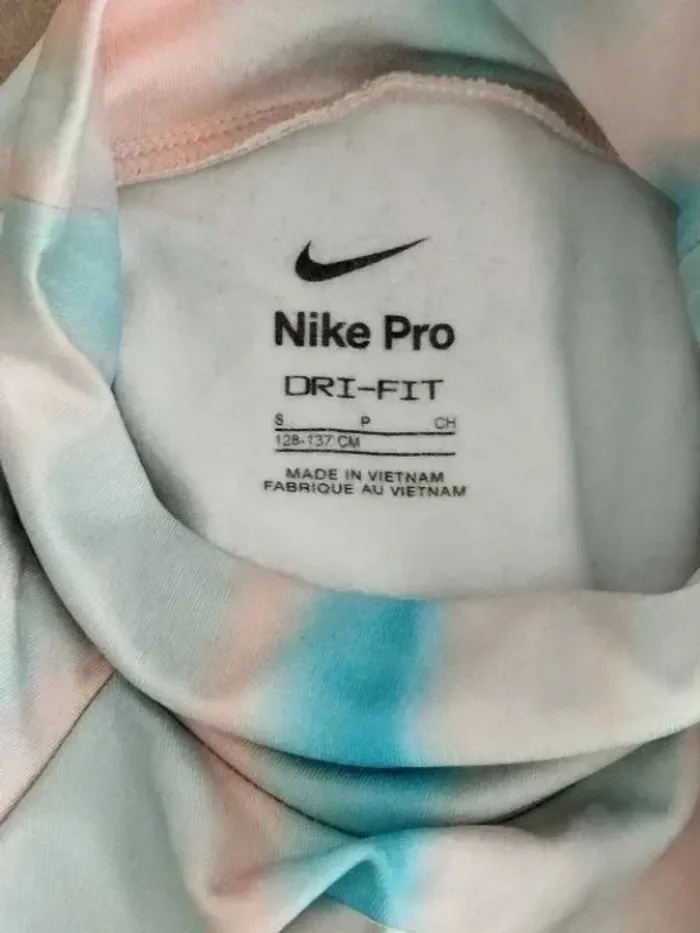 Haut Nike Pro à manches longues col montant pour filles 8-9 ans - photo numéro 8