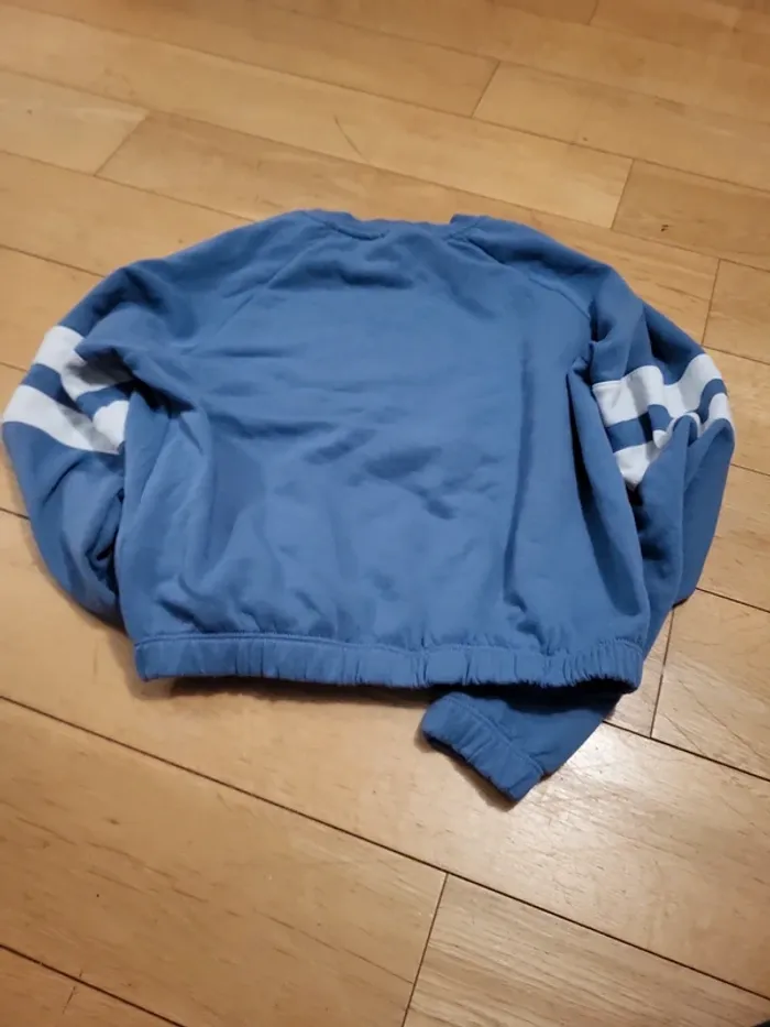 Pull stranger things Xs bleu - photo numéro 4