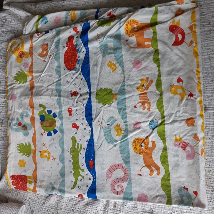 Housse couette 110x125 avec taie oreiller IKEA imprimé animaux - photo numéro 2