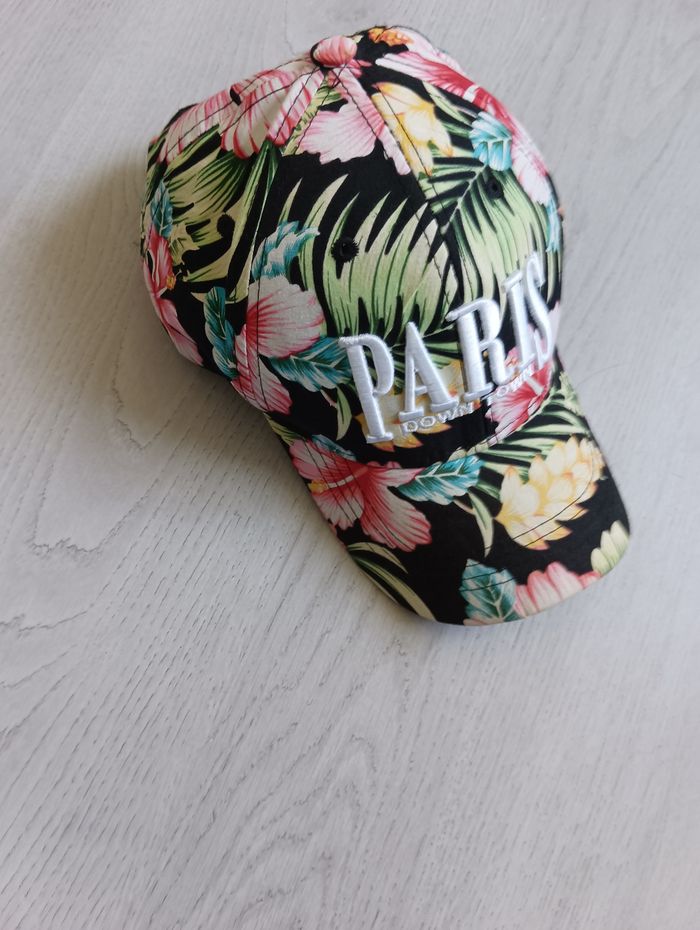 Casquette Paris en Tbe - photo numéro 2