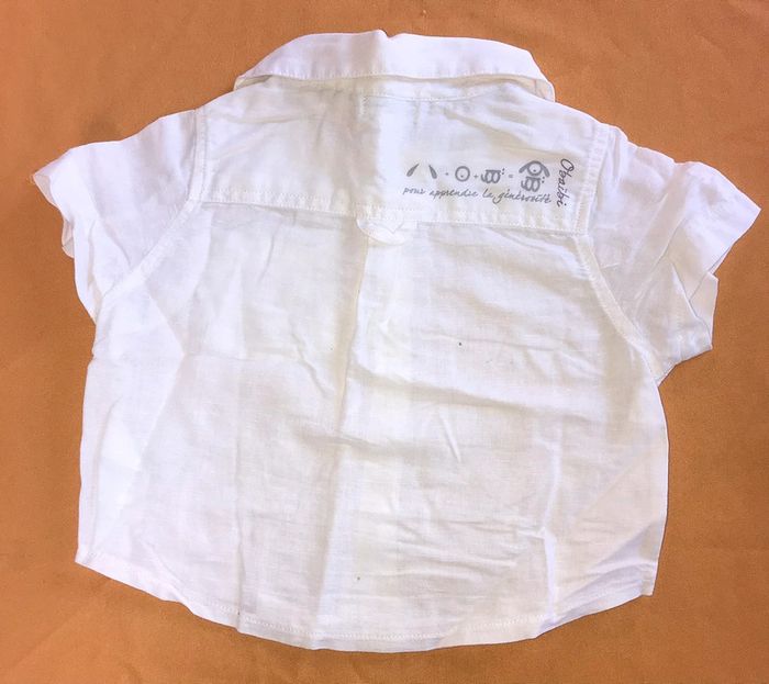 Costume blanc 12 mois + 2 chemises offerte - photo numéro 11