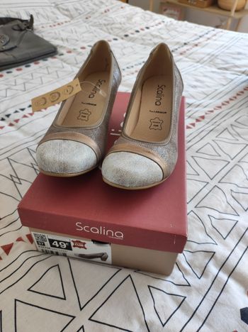 Escarpins neufs pointure 37