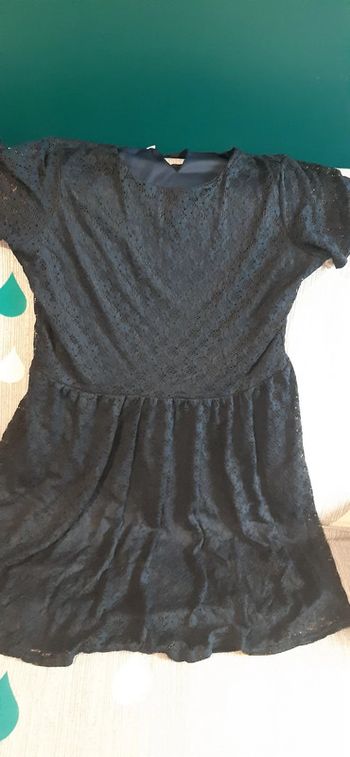 Robe bleu marine dentelle xxl neuve