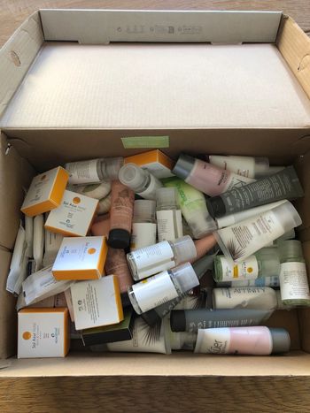 Gros lot de petits produits beauté 66 produits