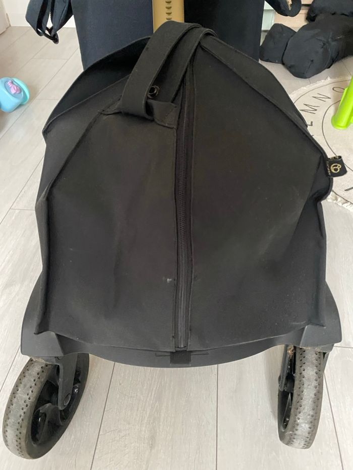 ✨ Poussette Premium Stokke Xplory X- Édition Limitée Gold/Black (Avec Nacelle)