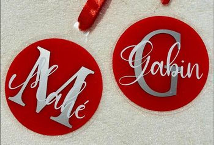 Boule de Noël personnalisée Fond rouge - photo numéro 3