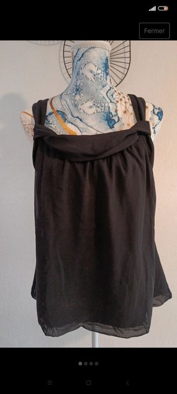 Blouse sans manche marque esprit t 40 , originale
