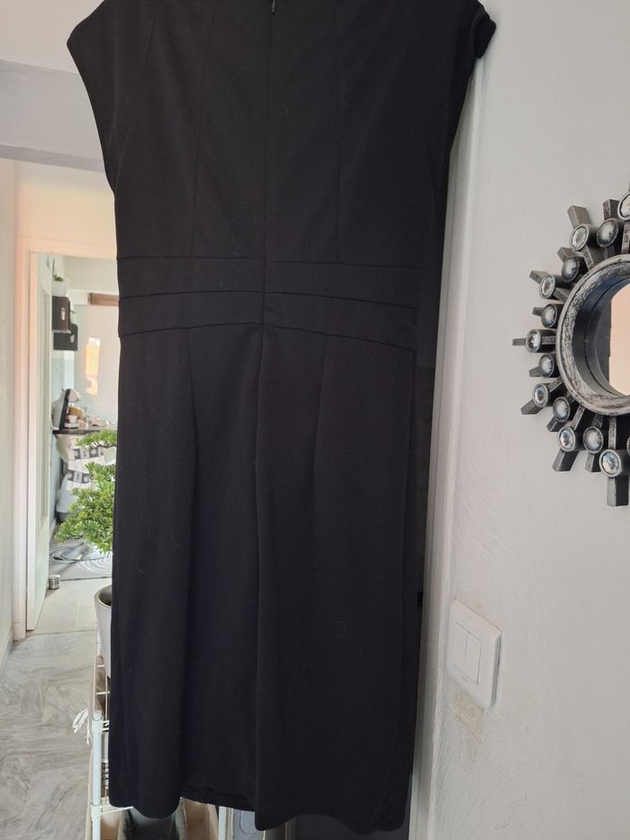 Robe noir - photo numéro 6