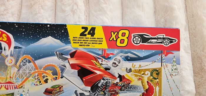 Calendrier de l avent Hotweels Neuf - photo numéro 2