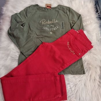 NEUFS 🏷🏷🥰😍ensemble tregging et teeshirt ml 8 ans fille🥰😍