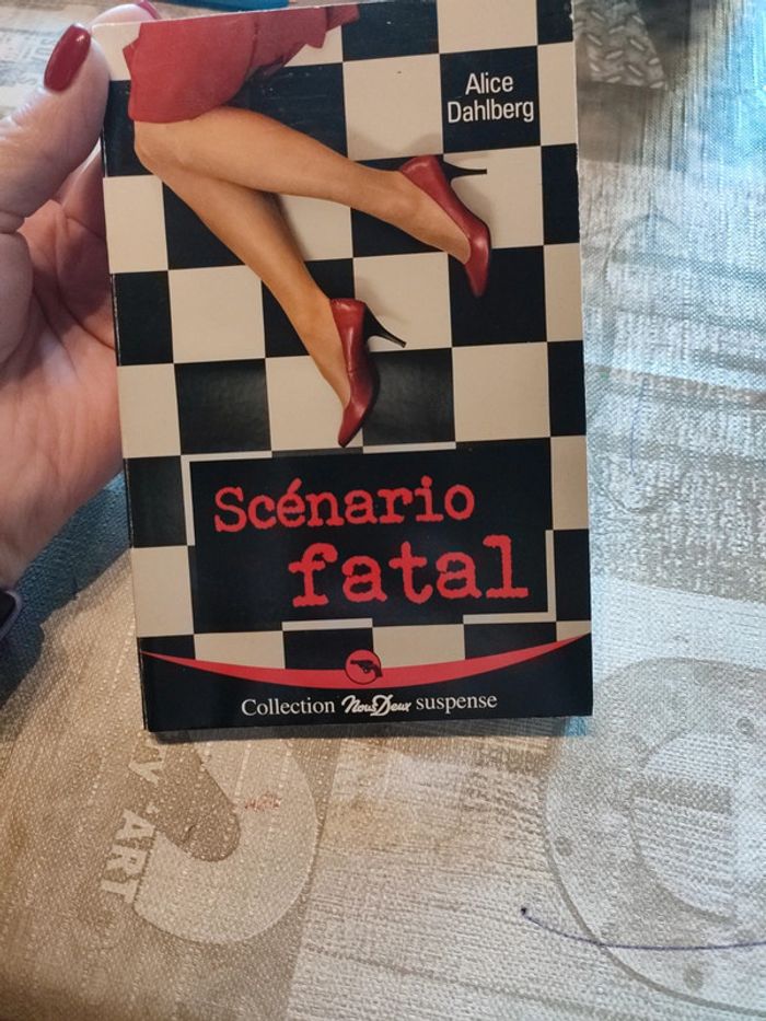 Scénario fatal de Alice d'Alberg