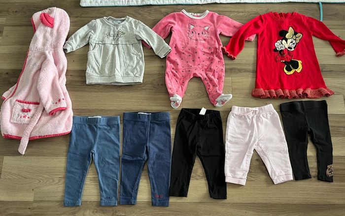 Lot de vêtements bébé Fille 8 à 14 mois - 20 Euros le lot + livraison - photo numéro 10
