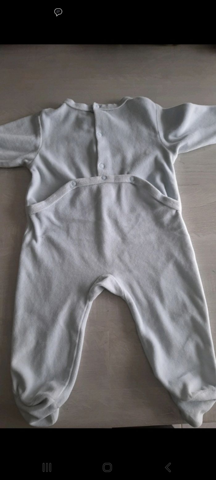 Lot pyjama 6 mois - photo numéro 9