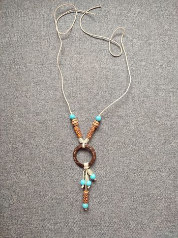 Collier à nouer en perle