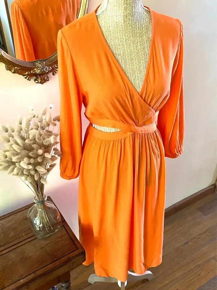 Robe Éclatante en Orange – Etam – Taille M – Neuf avec Étiquette