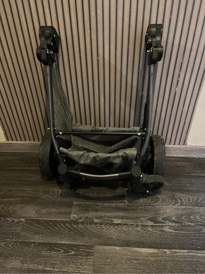 Poussette bébé