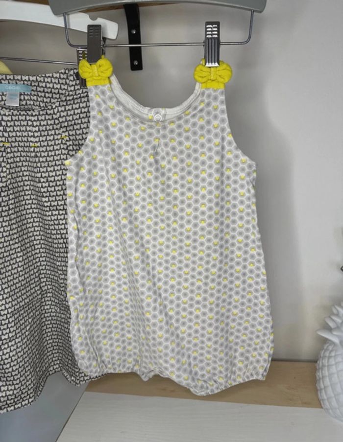 Lot 18mois jaune et gris obaibi - photo numéro 2