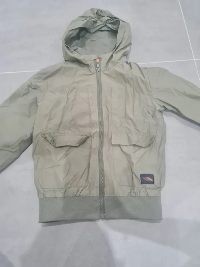 Parka 8ans - photo numéro 2