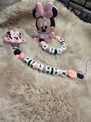 Attache tétine Minnie 