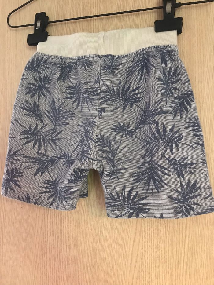 Short 7/8 ans - photo numéro 2