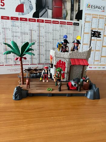 Playmobil 6146 – Îlot des pirates avec bonus