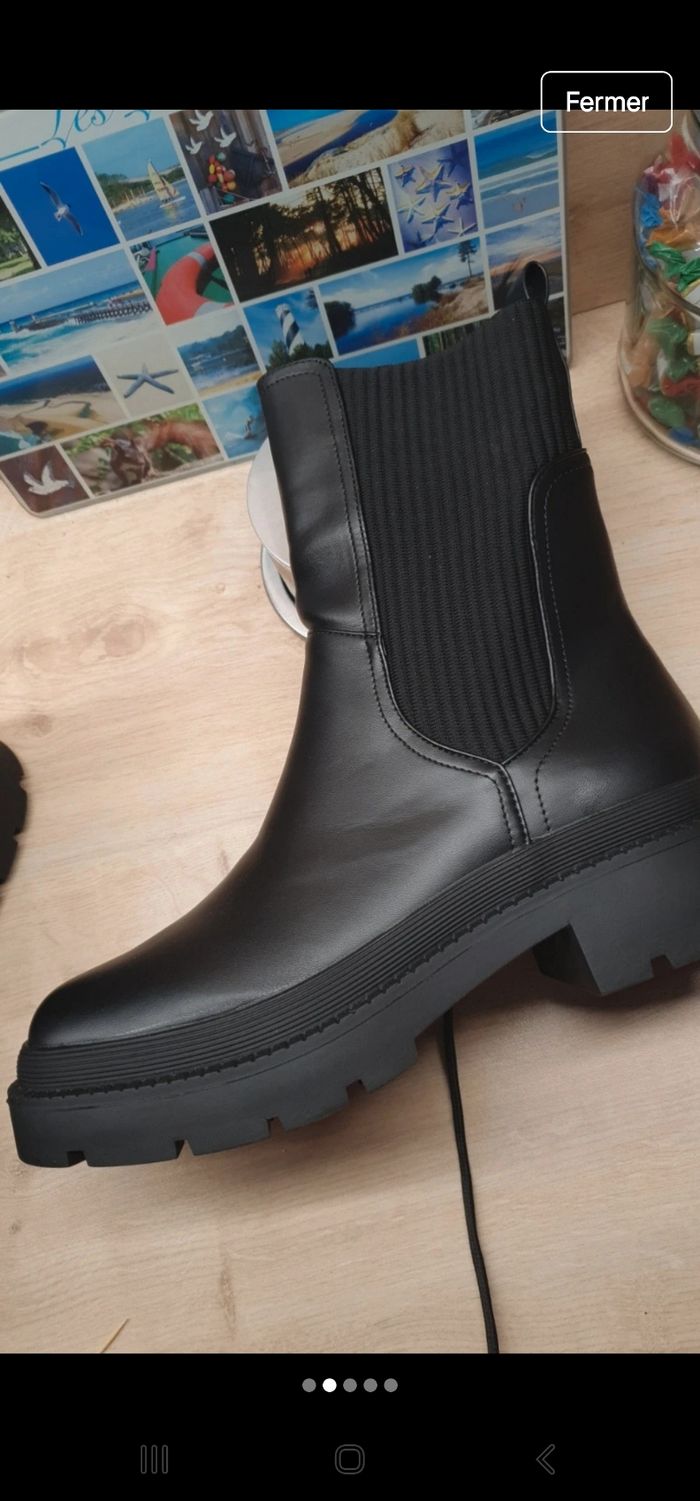 Botte neuve noir - photo numéro 2