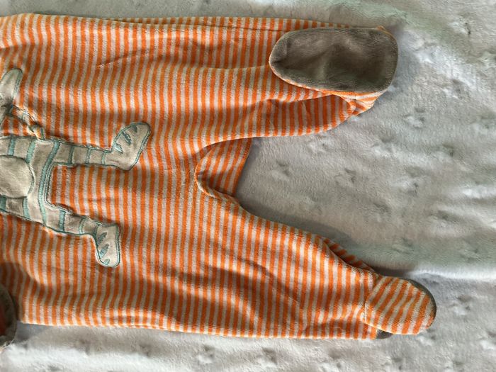 pyjama grenouillère en velours rayé orange et gris 6 mois kitchoun - photo numéro 5