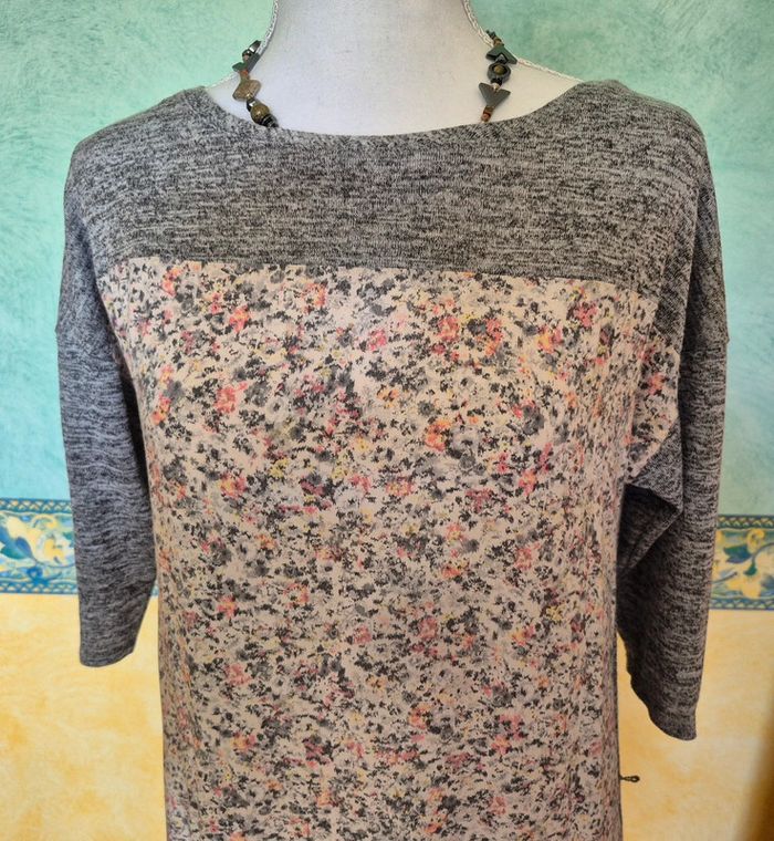 Robe grise et rose Camaieu 38 - photo numéro 2
