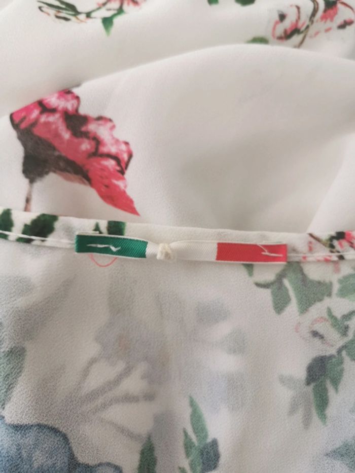🌺 Robe écrue. Imprimé floral bleu et rose. Taille 38 - photo numéro 5